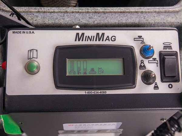 汤姆凯特手推式MINI-MAG（EDGE-710）洗地机